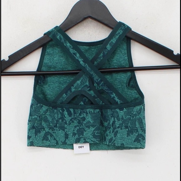 Gymshark “Adapt” Sports Bra - Picture 2 of 2